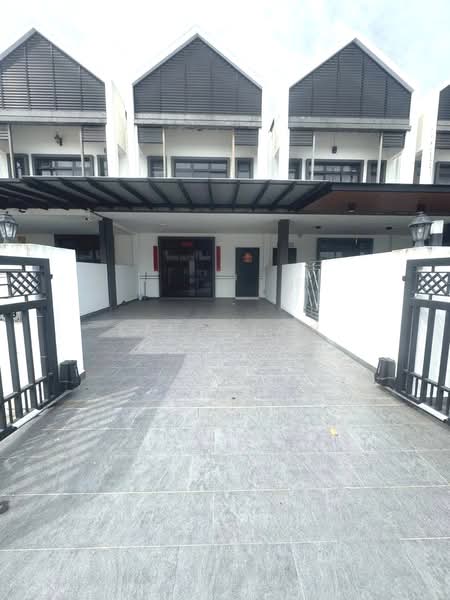 Rumah Teres 2 Tingkat untuk Dijual di Taman Ekoflora (Johor Bahru) - Kino Jaw - Exterior - PropertyGuru.com.my