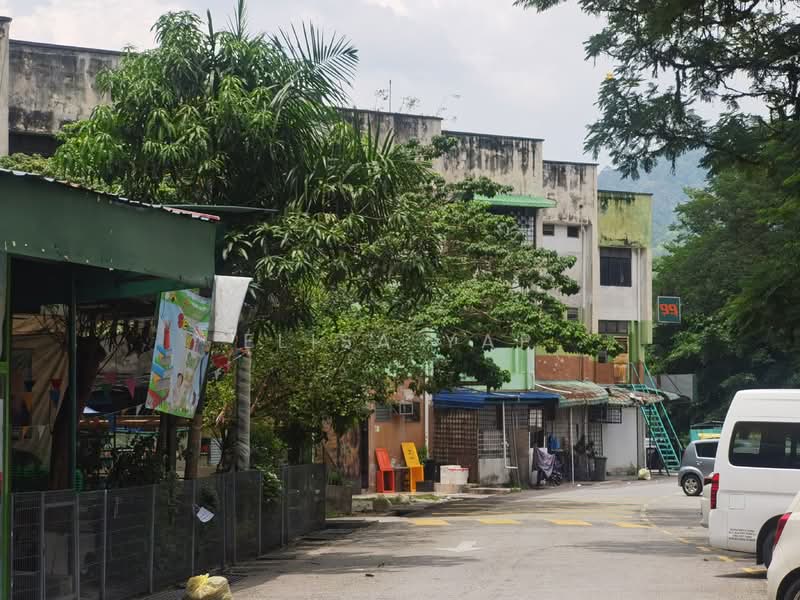 Kedai / Pejabat untuk Dijual di Taman Bukit Idaman (Selayang) - Elisa Yap - Exterior - PropertyGuru.com.my