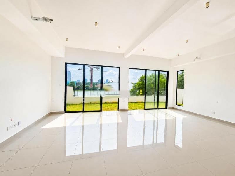 Rumah Berkembar untuk Dijual di Cyber 10 (Cyberjaya) - Shiqin Saidin - Living Room - PropertyGuru.com.my