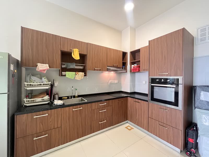Servis Apartment untuk Disewa di Desa Green - Alex Loh - PropertyGuru.com.my