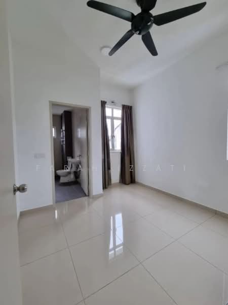 Rumah Teres 2 Tingkat untuk Disewa di Bandar Rimbayu (Telok Panglima Garang) - Farah Izzati - Interior - PropertyGuru.com.my