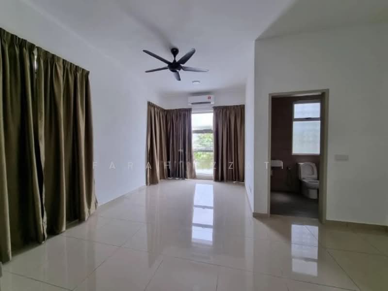 Rumah Teres 2 Tingkat untuk Disewa di Bandar Rimbayu (Telok Panglima Garang) - Farah Izzati - Living Room - PropertyGuru.com.my