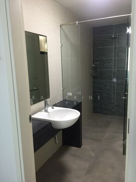 Service Residence for Sale at Pearl Suria - Katherine Cyx - Bathroom - PropertyGuru.com.my