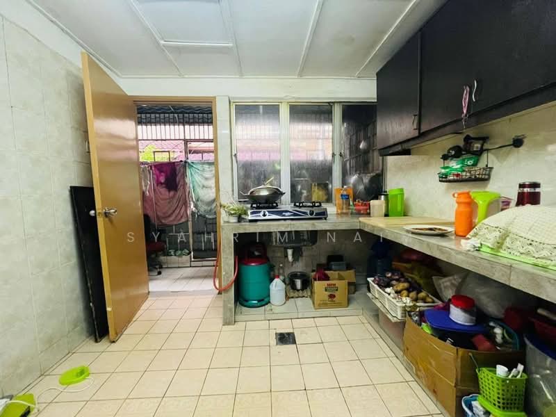 Rumah Bandar untuk Dijual di Shah Alam (Selangor) - Syahrim Naim - Kitchen - PropertyGuru.com.my