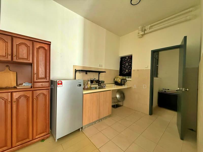 Apartment for Sale at Selangorku Pr1ma Lakefront Homes - Azira Ahmad - Kitchen - PropertyGuru.com.my