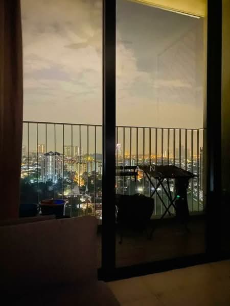 Service Residence for Rent at Millerz Square Serviced Residence - Rex Tan - Balcony - PropertyGuru.com.my