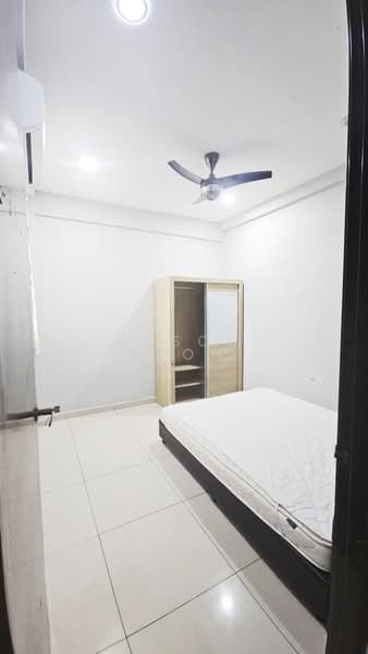 Kondominium untuk Disewa di The Oasis - Bosco Teoh - Bedroom - PropertyGuru.com.my