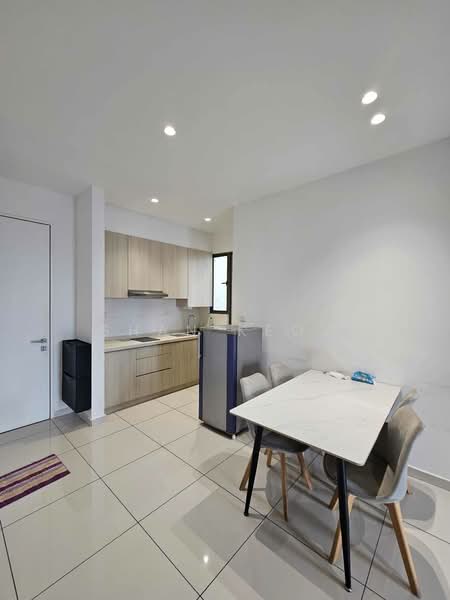 Servis Apartment untuk Disewa di Kenwingston Platz - Shan Keow - Kitchen - PropertyGuru.com.my