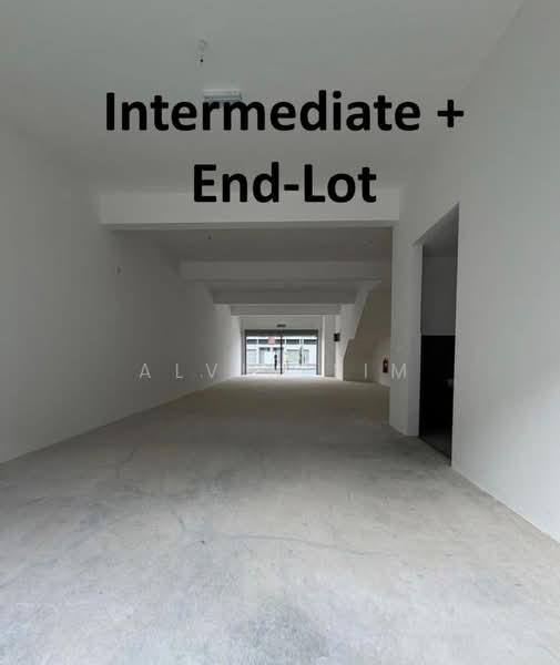 Shop / Office for Rent in Bandar Serenia (Dengkil) - ALVIN LIM - Interior - PropertyGuru.com.my