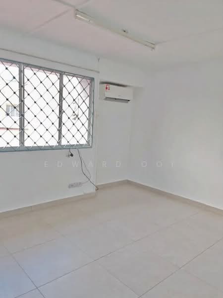 Rumah Teres 2 Tingkat untuk Dijual di Taman Putra (Ampang) - Edward Ooi - Interior - PropertyGuru.com.my