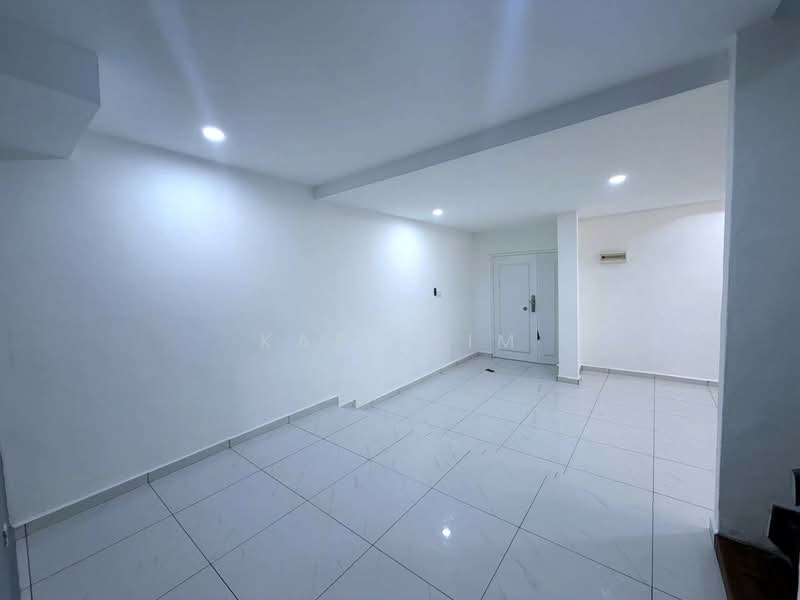 Rumah Teres 1.5 Tingkat untuk Dijual di Taman Skudai Baru (Skudai) - Karl Lim - Interior - PropertyGuru.com.my