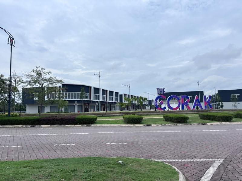 Shop / Office for Rent in Bandar Serenia (Dengkil) - ALVIN LIM - Exterior - PropertyGuru.com.my