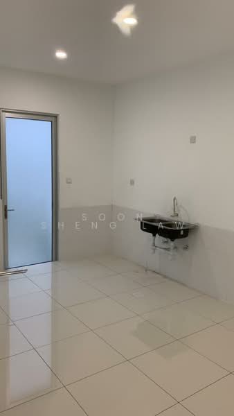 2-storey Terraced House for Sale in Eco Forest (Semenyih) - Soon Sheng Law - Kitchen - PropertyGuru.com.my