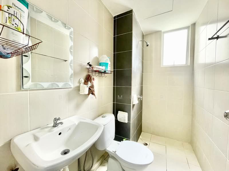 Pangsapuri untuk Dijual di Puncak Hijauan - Basri Munir - Bathroom - PropertyGuru.com.my