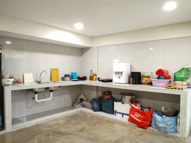 Semi-Detached House for Rent in Taman Pelangi (Johor Bahru) - Brandon Khor - PropertyGuru.com.my
