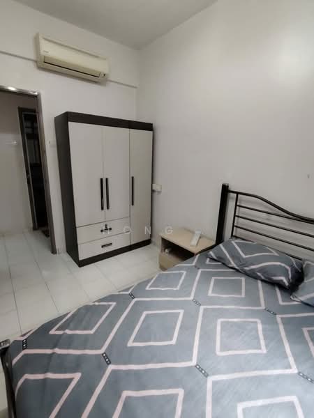 Condominium for Rent at Putra Place Condominium - Hong . - Bedroom - PropertyGuru.com.my