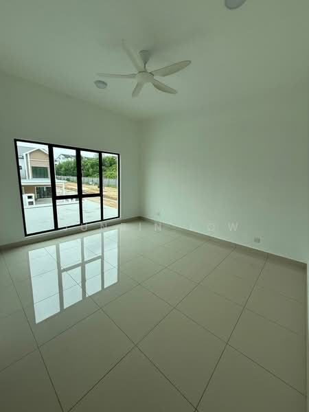 2-storey Terraced House for Sale in Taman Equine (Seri Kembangan) - Junbin Low - Interior - PropertyGuru.com.my