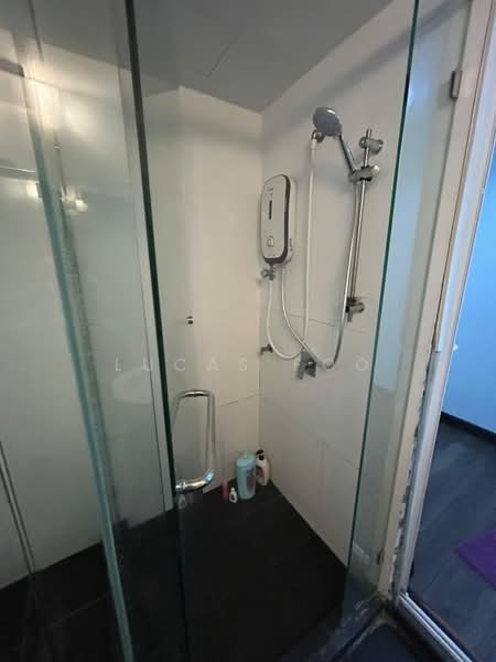 Servis Apartment untuk Disewa di Maritime Suite - Lucas Foo - Bathroom - PropertyGuru.com.my