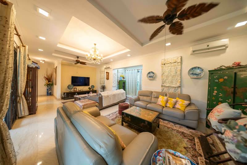 Bungalow for Sale in Seksyen 13 (Shah Alam) - Maureen Ooi - Living Room - PropertyGuru.com.my