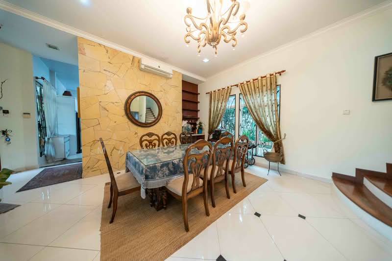 Bungalow for Sale in Seksyen 13 (Shah Alam) - Maureen Ooi - Dining Room - PropertyGuru.com.my