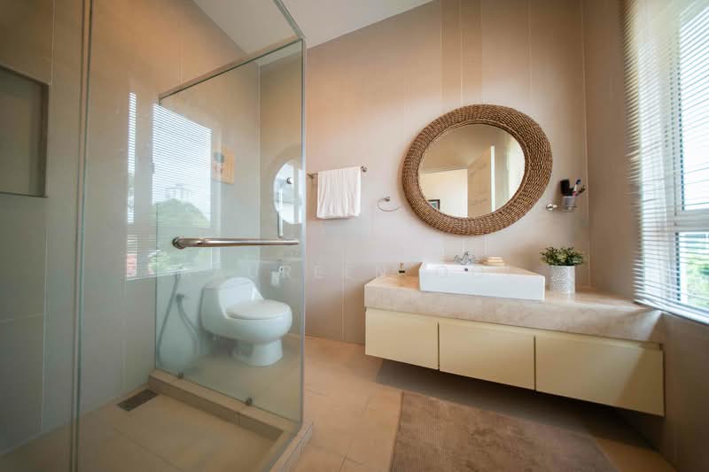 Bungalow for Sale in Seksyen 13 (Shah Alam) - Maureen Ooi - Bathroom - PropertyGuru.com.my