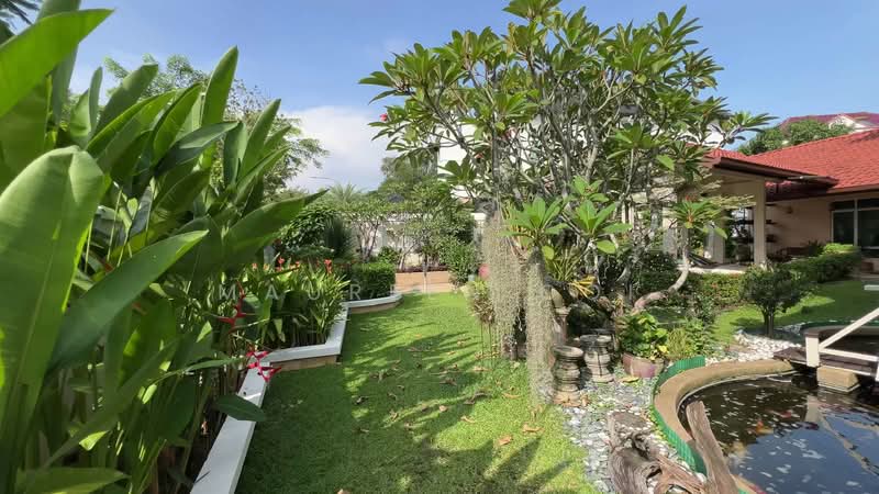 Bungalow for Sale in Seksyen 13 (Shah Alam) - Maureen Ooi - Garden - PropertyGuru.com.my