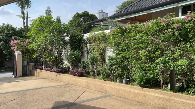 Bungalow for Sale in Seksyen 13 (Shah Alam) - Maureen Ooi - Exterior - PropertyGuru.com.my