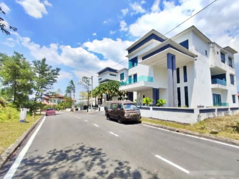 Semi-Detached House for Sale in Kota Emerald (Rawang) - Michael Wong - Exterior - PropertyGuru.com.my