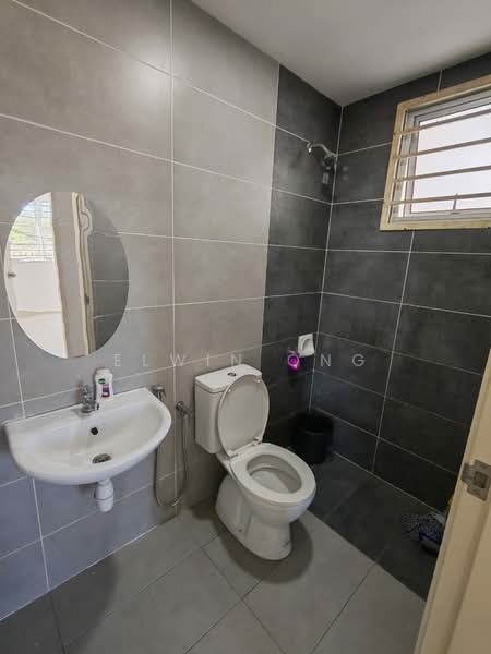 Rumah Teres 2 Tingkat untuk Disewa di Kuala Selangor (Selangor) - Elwin Ong - Bathroom - PropertyGuru.com.my