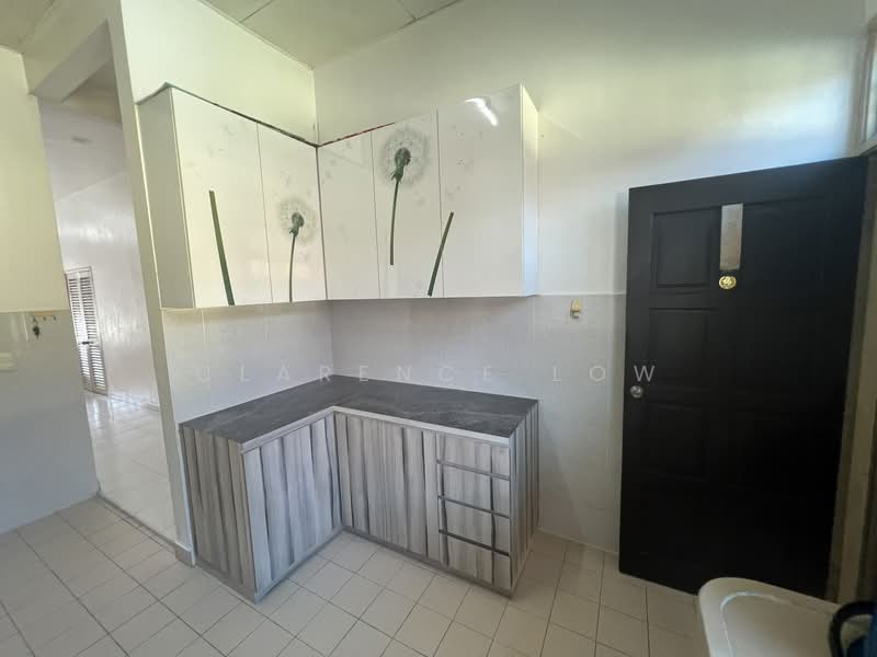 1-storey Terraced House for Rent in Iskandar Puteri (Nusajaya) (Johor) - Clarence Low - Kitchen - PropertyGuru.com.my
