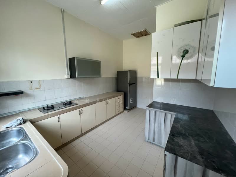 Rumah Teres 1-Tingkat untuk Disewa di Iskandar Puteri (Nusajaya) (Johor) - Clarence Low - Kitchen - PropertyGuru.com.my