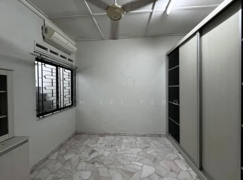 1-storey Terraced House for Rent in Taman Johor (Tampoi) - Loh Lee Peng - PropertyGuru.com.my