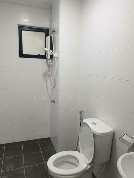 Service Residence for Sale at VIM 3 @ Desa Park North - Jenson Low - Bathroom - PropertyGuru.com.my