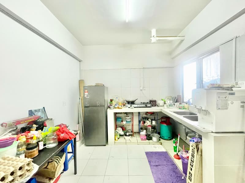 Pangsapuri untuk Dijual di Puncak Hijauan - Basri Munir - Kitchen - PropertyGuru.com.my