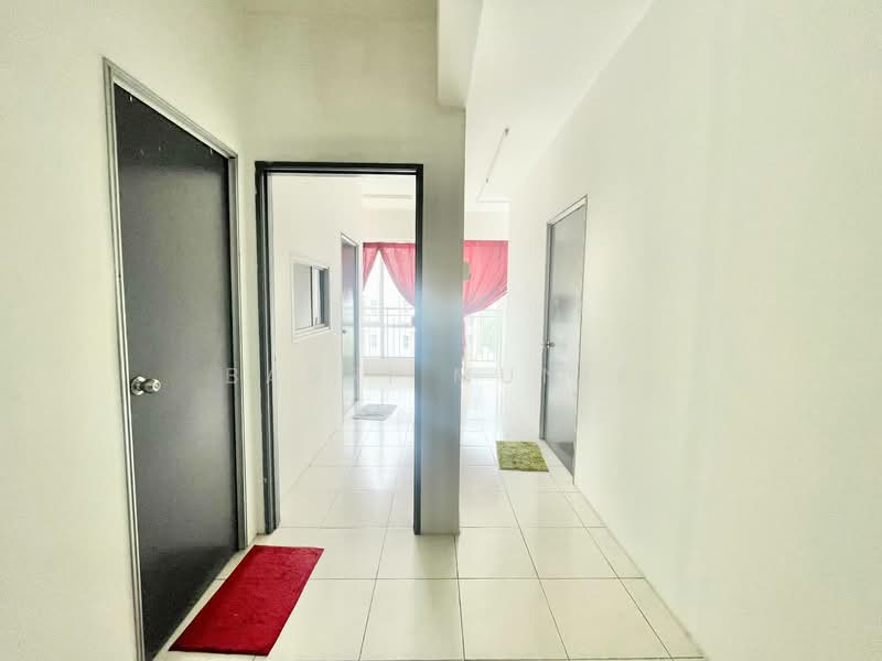Pangsapuri untuk Dijual di Puncak Hijauan - Basri Munir - Corridor - PropertyGuru.com.my