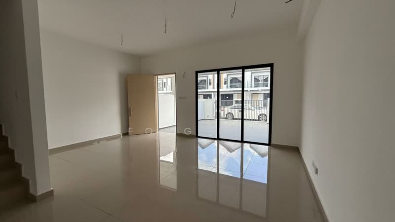 2-storey Terraced House for Sale in Bandar Dato Onn (Tebrau) - Fong Lik - Living Room - PropertyGuru.com.my
