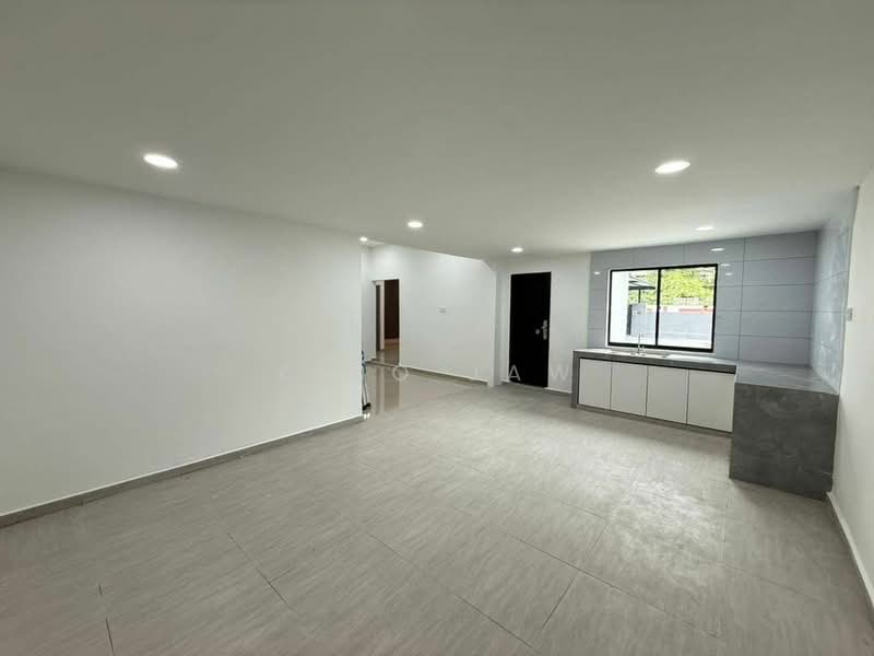 Rumah Berkembar untuk Dijual di Taman Bunga Ros (Tebrau) - Kino Jaw - PropertyGuru.com.my