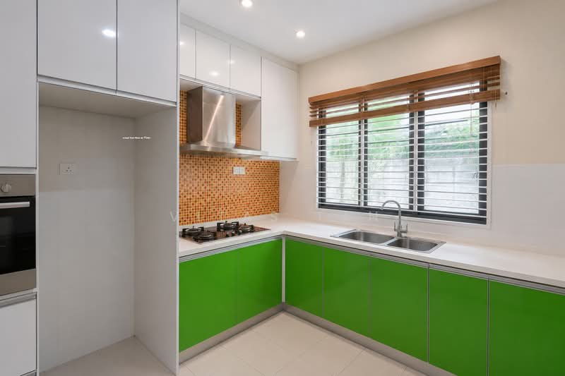 Rumah Teres 3 Tingkat untuk Dijual di Balakong (Selangor) - Vitas Tan - Kitchen - PropertyGuru.com.my
