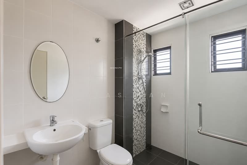 Rumah Teres 3 Tingkat untuk Dijual di Balakong (Selangor) - Vitas Tan - Bathroom - PropertyGuru.com.my