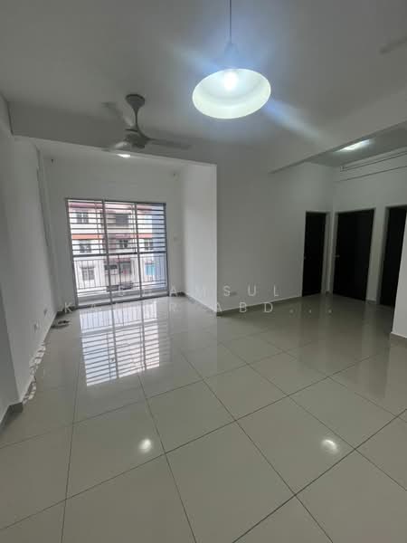 Pangsapuri untuk Disewa di TAMAN BUKIT INAI - Shamsul Kamar Abd Shukor - Living Room - PropertyGuru.com.my