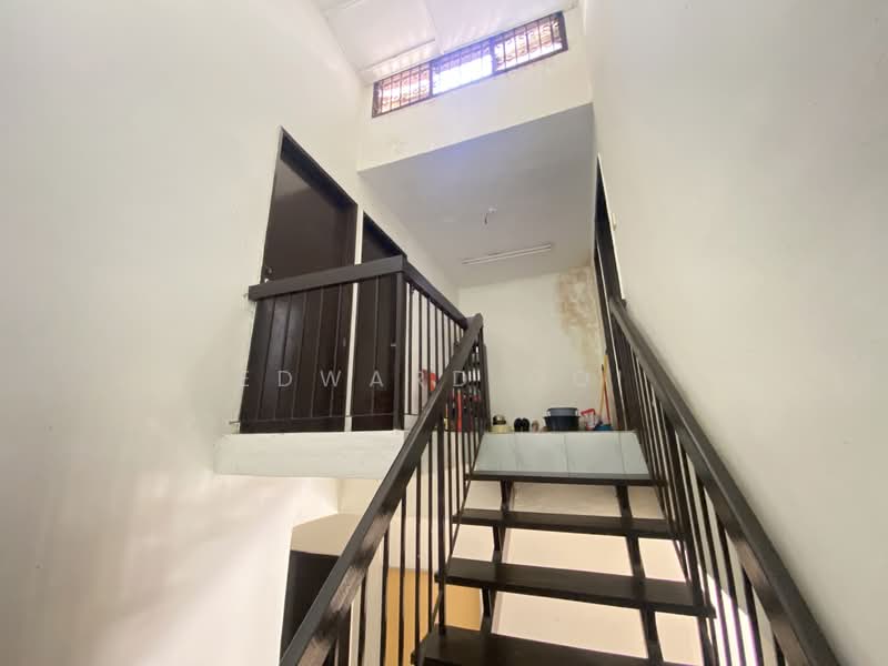 Rumah Teres 2 Tingkat untuk Dijual di Taman Putra (Ampang) - Edward Ooi - PropertyGuru.com.my