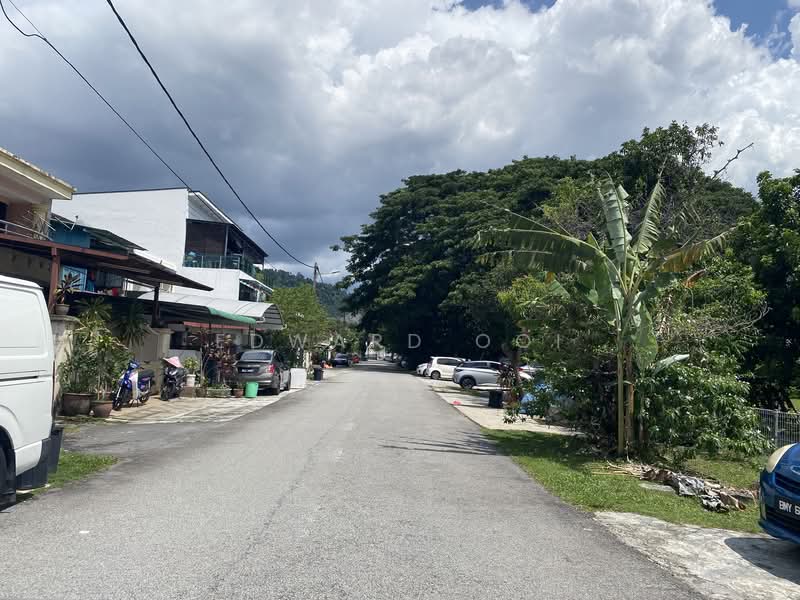 Rumah Teres 2 Tingkat untuk Dijual di Taman Putra (Ampang) - Edward Ooi - Exterior - PropertyGuru.com.my