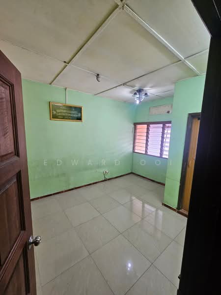 Rumah Teres 2 Tingkat untuk Dijual di Taman Putra (Ampang) - Edward Ooi - Interior - PropertyGuru.com.my