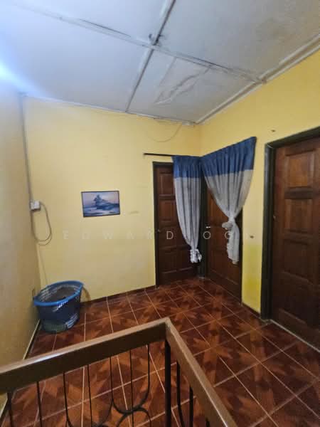 Rumah Teres 2 Tingkat untuk Dijual di Taman Putra (Ampang) - Edward Ooi - Interior - PropertyGuru.com.my
