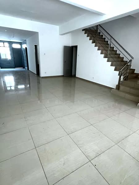Rumah Teres 2 Tingkat untuk Dijual di Taman Bestari Indah (Ulu Tiram) - Karl Lim - Interior - PropertyGuru.com.my