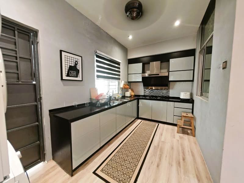 Rumah Teres 2 Tingkat untuk Dijual di Kajang (Selangor) - Iqbal Rafei - Kitchen - PropertyGuru.com.my