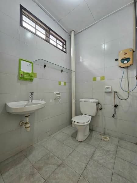 2-storey Terraced House for Sale in Taman Desa Tebrau (Tebrau) - Max Kan - Bathroom - PropertyGuru.com.my