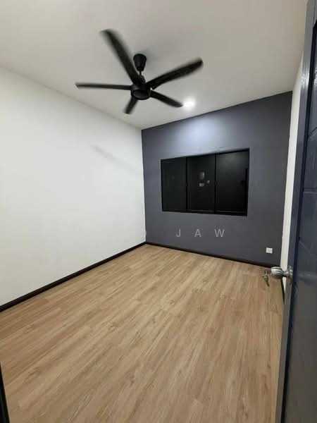 Townhouse for Sale in Taman Tampoi Indah (Tampoi) - Kino Jaw - Interior - PropertyGuru.com.my