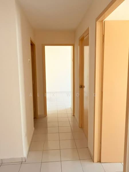 Condominium for Sale at Putra Place Condominium - Alex Wong - Corridor - PropertyGuru.com.my