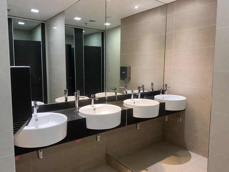 Pejabat untuk Disewa di KL City Centre (Kuala Lumpur) - Cheryl Yew - Bathroom - PropertyGuru.com.my